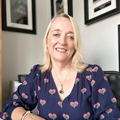 کارولین میچل نویسنده کتاب قربانی ساکت کارولین میچل کتاب سیلینت ویکتیم