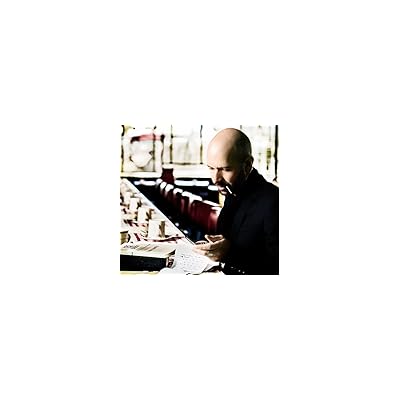 Neil Strauss