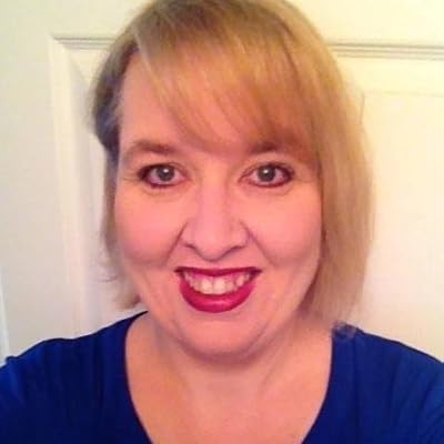 راشل هانا نویسنده کتاب خانه ساحلی راشل هانا کتاب تهی بیاکه هووسی