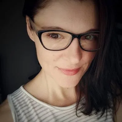Ania Ahlborn