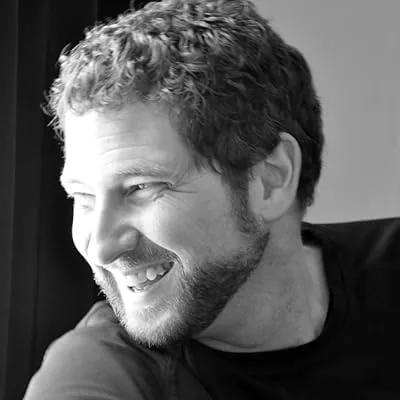 Kenneth Oppel