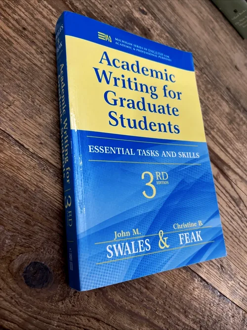 کتاب اورجینال Academic Writing (نگارش آکادمیک) برای دانشجویان تحصیلات تکمیلی
